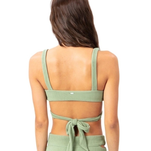 NWT Rip Curl Solid Textured Crop Wrap Tie Bikini Top In Green - Picture 3 of 7